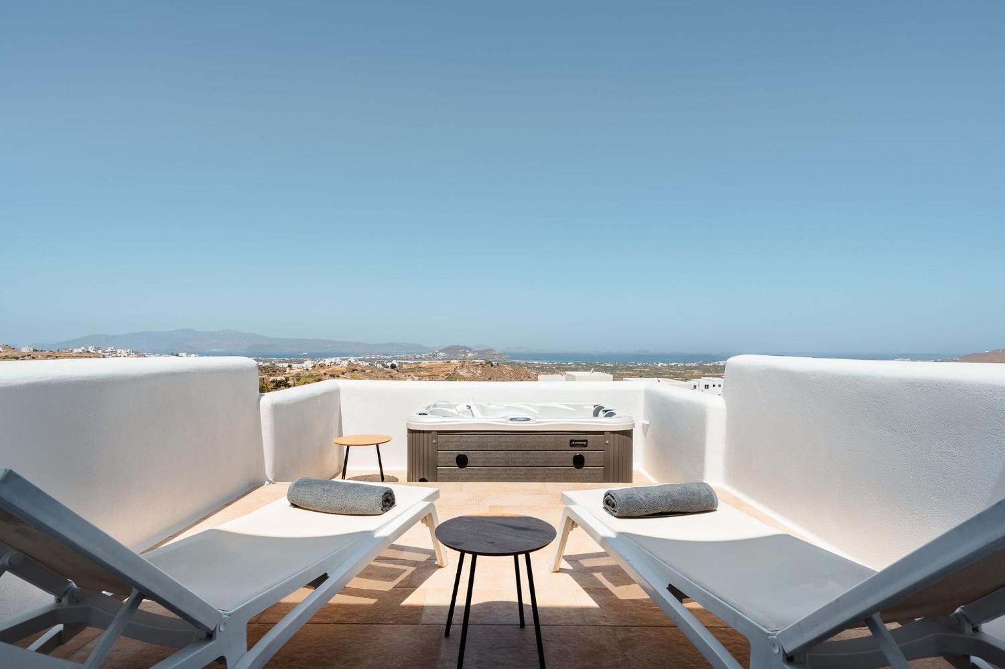 Celestial Sunset Apartment *