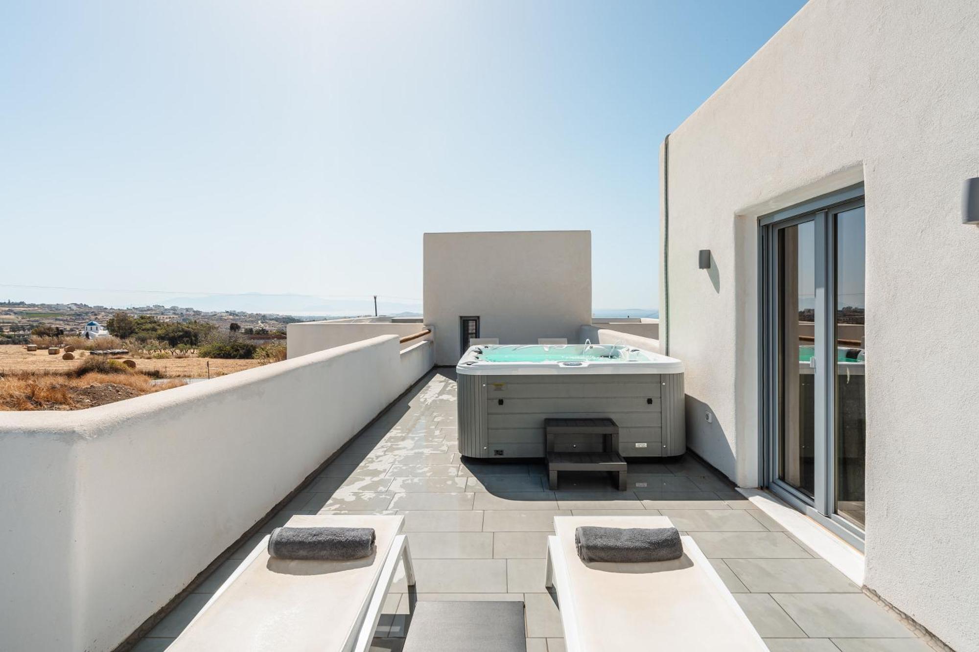 Celestial Sunset Apartment Galanado